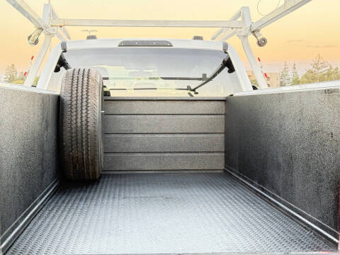 2022 Ford F-350 Super Duty XL