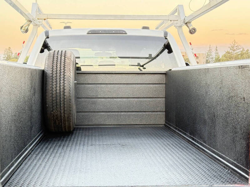 2022 Ford F-350 Super Duty XL