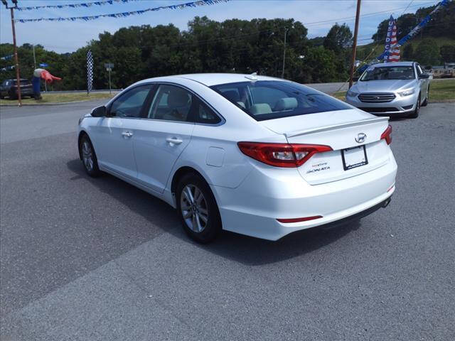 2016 Hyundai SONATA for sale at Auto Energy in Lebanon, VA