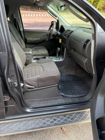 2011 Nissan Pathfinder S