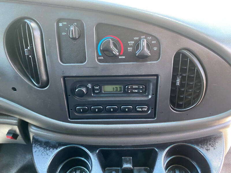 2007 Ford E-Series E-250