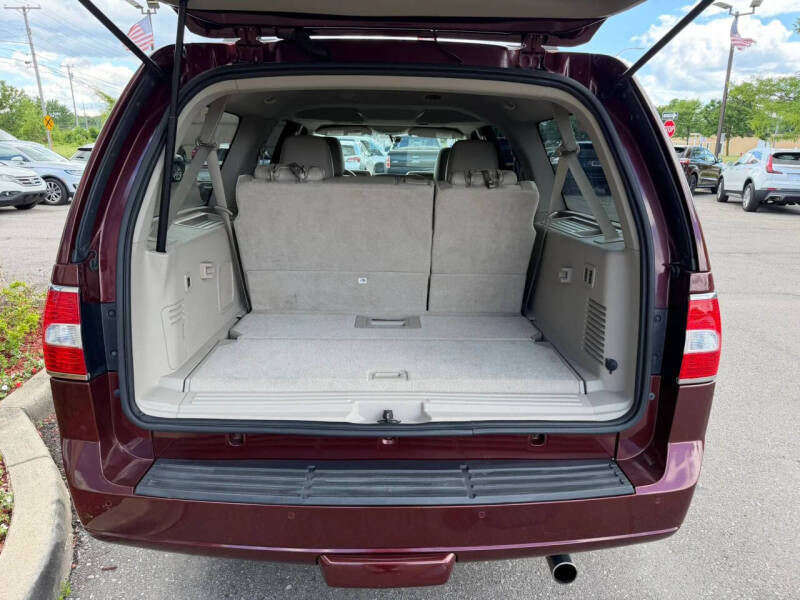 2012 Lincoln Navigator L