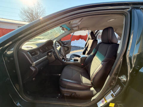 2016 Toyota Camry SE