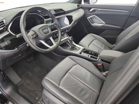 2023 Audi Q3 quattro S line Prem Plus 45 TFSI