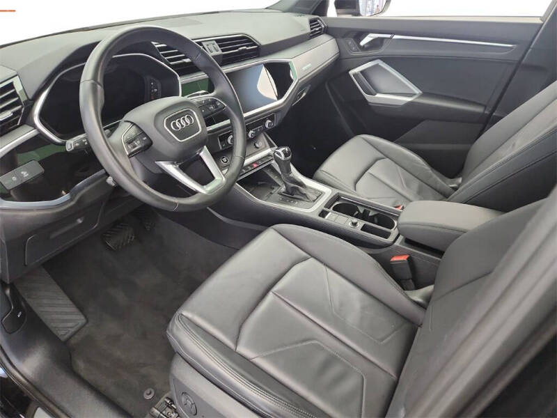 2023 Audi Q3 quattro S line Prem Plus 45 TFSI