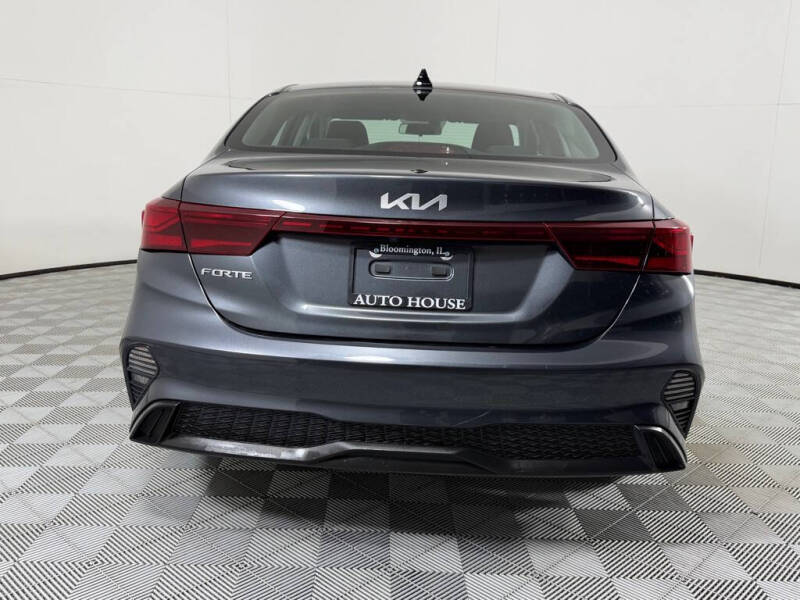 2024 Kia Forte LX