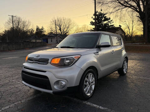2019 Kia Soul +
