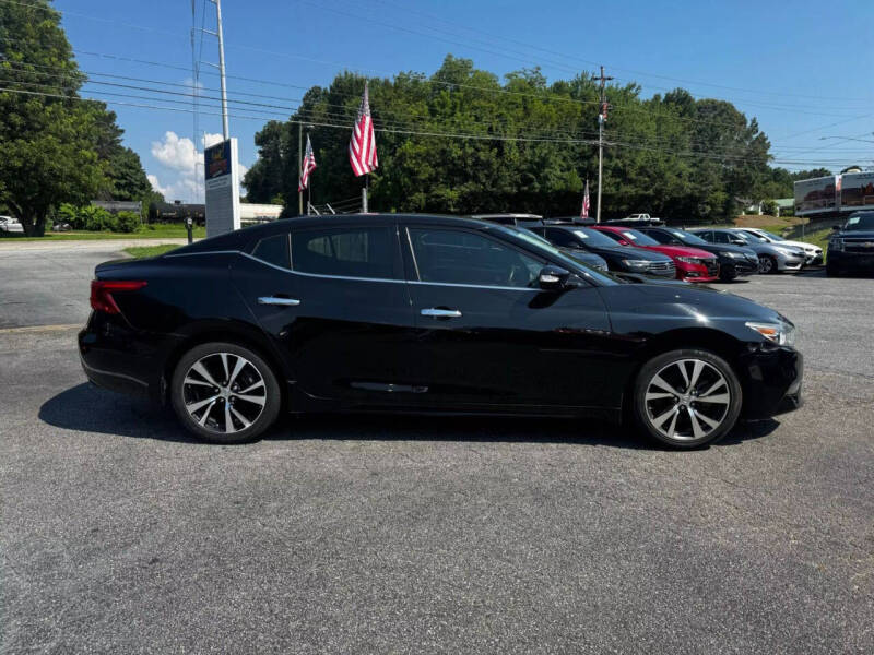 2018 Nissan Maxima