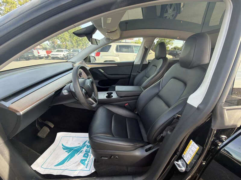 2025 Tesla Model Y Long Range
