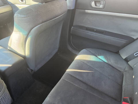 2011 Mitsubishi Galant FE