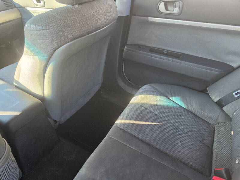 2011 Mitsubishi Galant FE