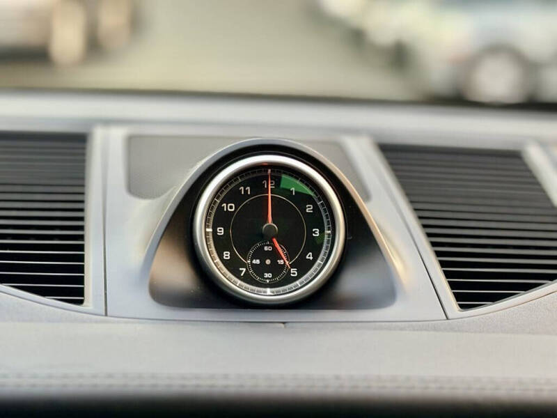 2016 Porsche Macan Turbo