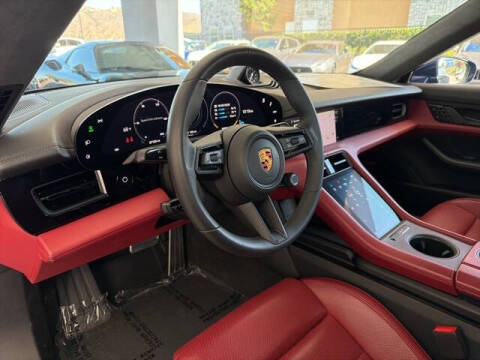 2020 Porsche Taycan Turbo