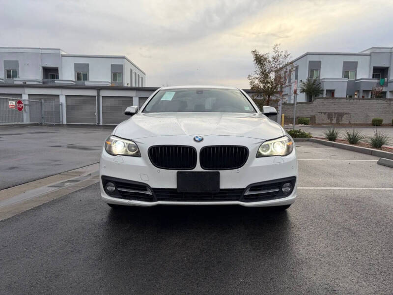 2016 BMW 5 Series 528i