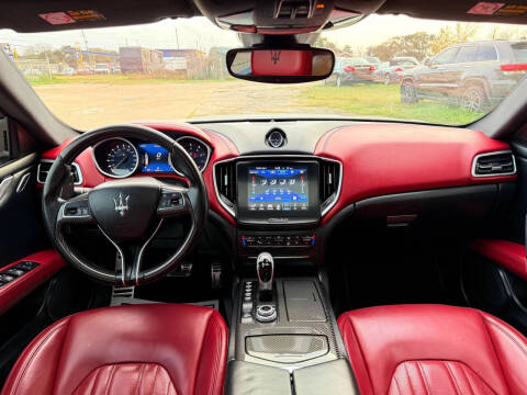 2018 Maserati Ghibli