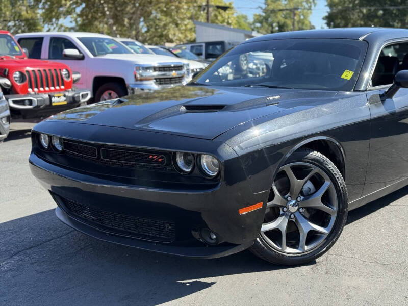 2015 Dodge Challenger R/T Plus