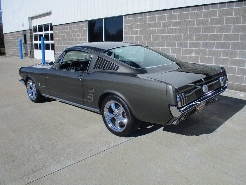 1966 Ford Mustang