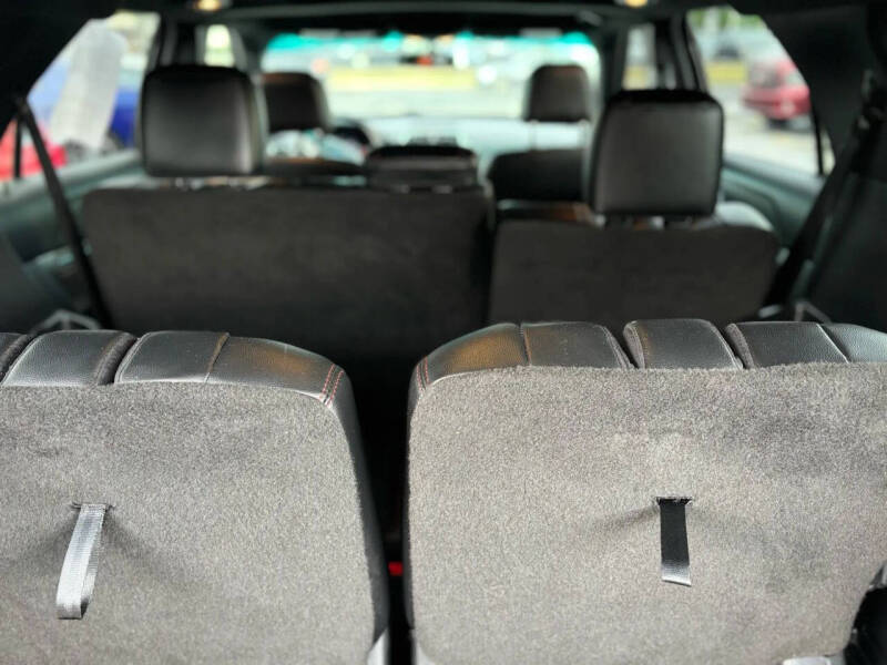 2016 Ford Explorer Sport