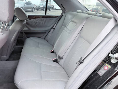 2000 Mercedes-Benz E-Class E 320