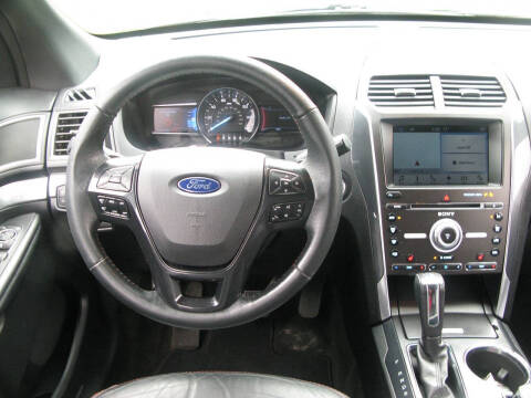 2017 Ford Explorer Sport