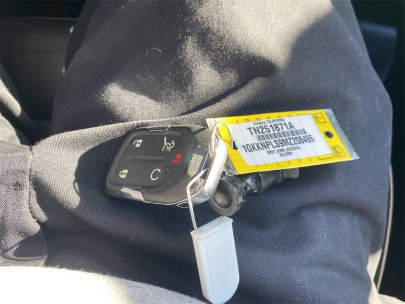 2021 GMC Acadia Denali