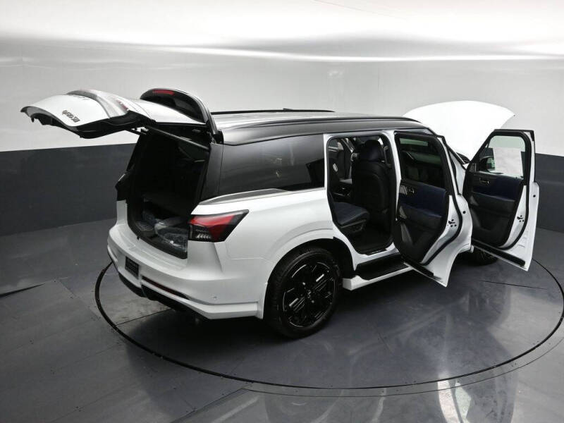 2026 Infiniti QX80 Sport