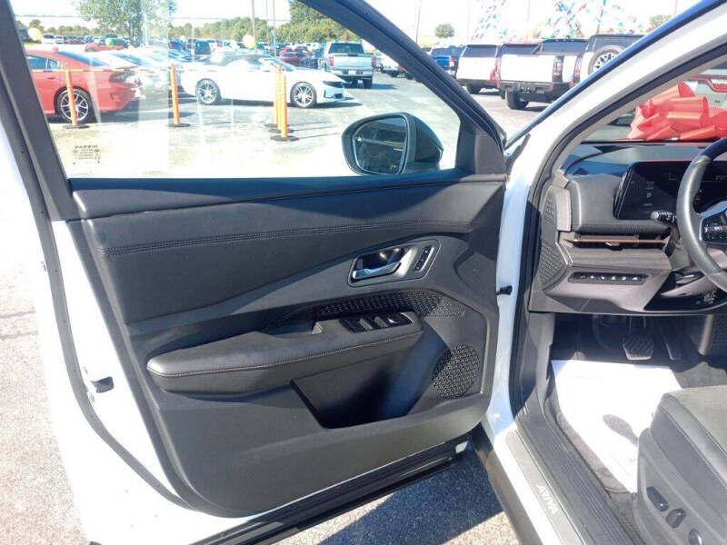 2023 Nissan Ariya Premiere