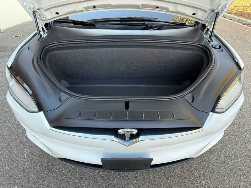 2021 Tesla Model X Long Range Plus