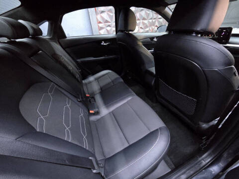 2023 Kia Forte GT-Line