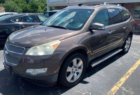 2009 Chevrolet Traverse for sale at Direct Automotive in Arnold MO