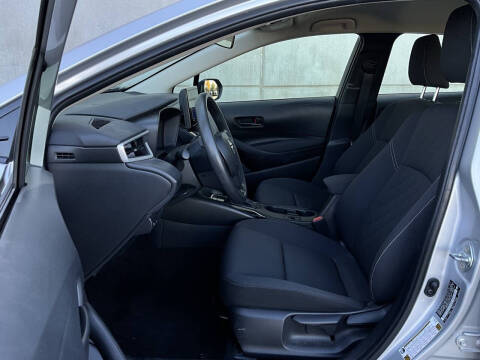 2025 Toyota Corolla Hybrid LE