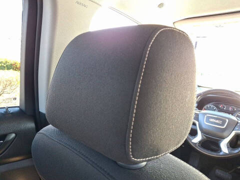 2018 GMC Acadia SLE-2