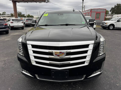 2016 Cadillac Escalade ESV Luxury Collection