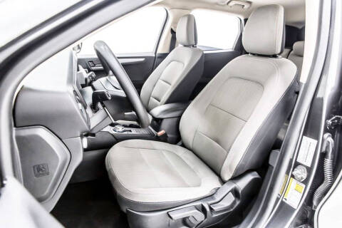 2020 Ford Escape S