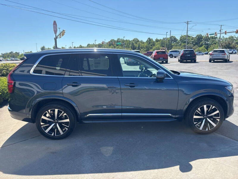 2026 Volvo XC90 B5 Core