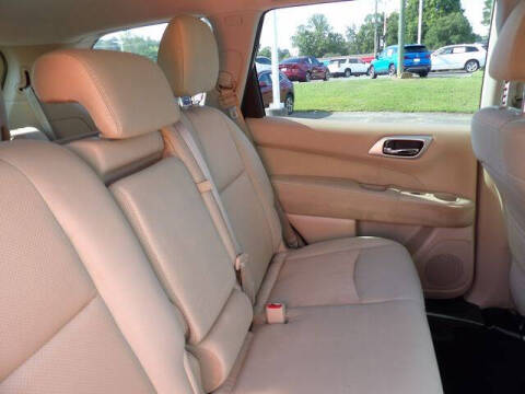 2017 Nissan Pathfinder S