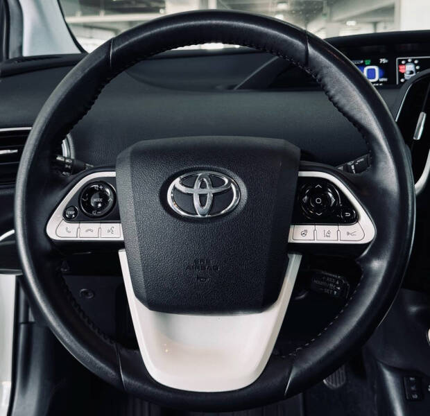 2019 Toyota Prius Prime Plus