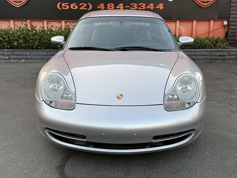 2000 Porsche 911 Carrera