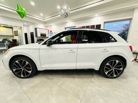 2024 Audi SQ5 3.0T quattro Premium Plus