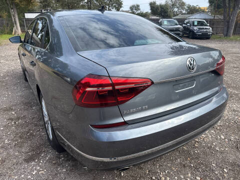 2017 Volkswagen Passat 1.8T SE