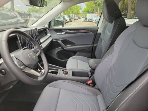 2026 Volkswagen Tiguan SE 4Motion
