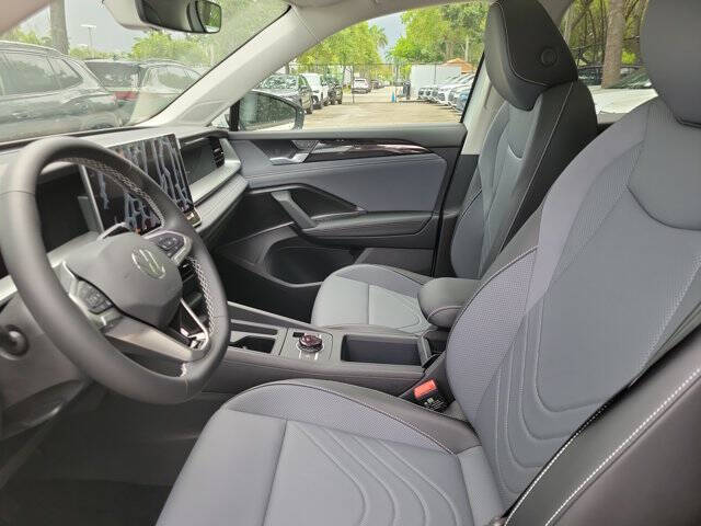 2026 Volkswagen Tiguan SE 4Motion