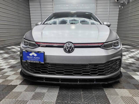 2024 Volkswagen Golf GTI SE