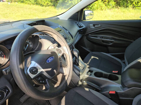 2014 Ford Escape S