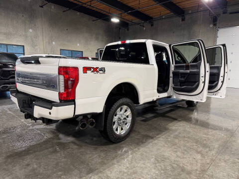 2017 Ford F-350 Super Duty Platinum