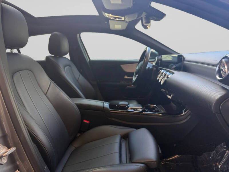 2019 Mercedes-Benz A-Class A 220