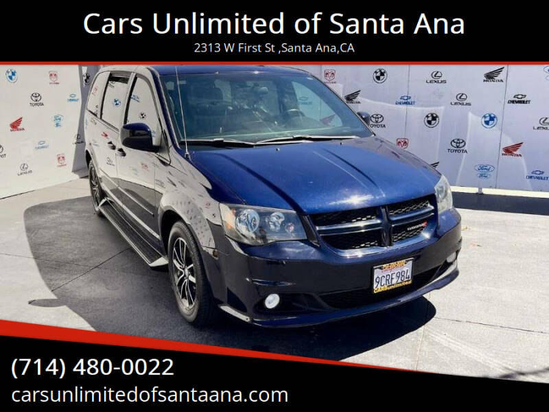 2015 Dodge Grand Caravan R/T's photo
