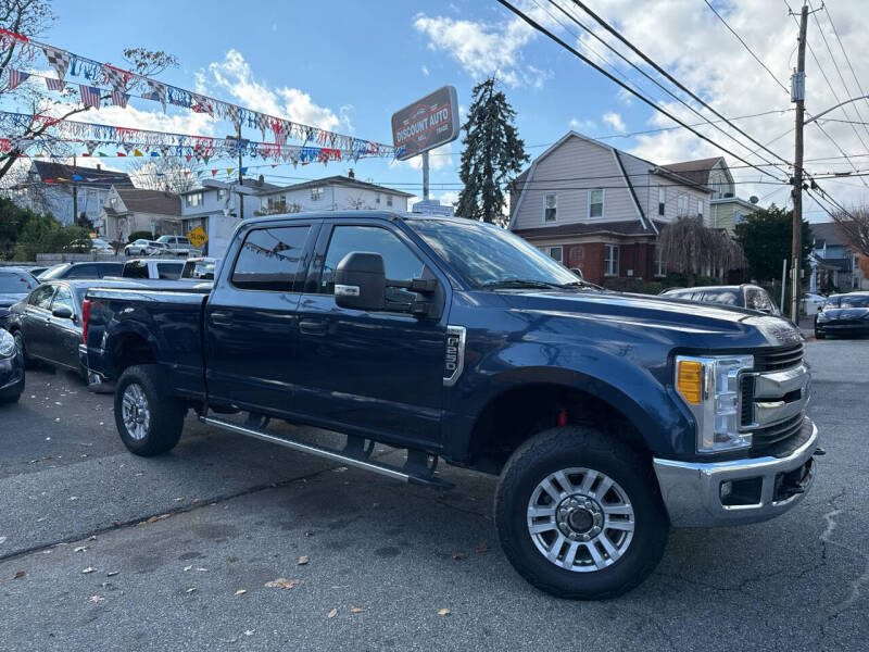 2017 Ford F-250 Super Duty XLT photo 9