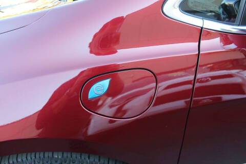 2017 Chrysler Pacifica Hybrid Platinum