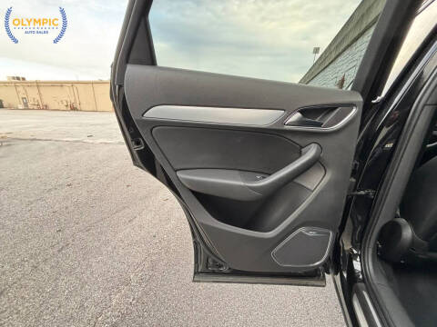 2015 Audi Q3 2.0T quattro Prestige